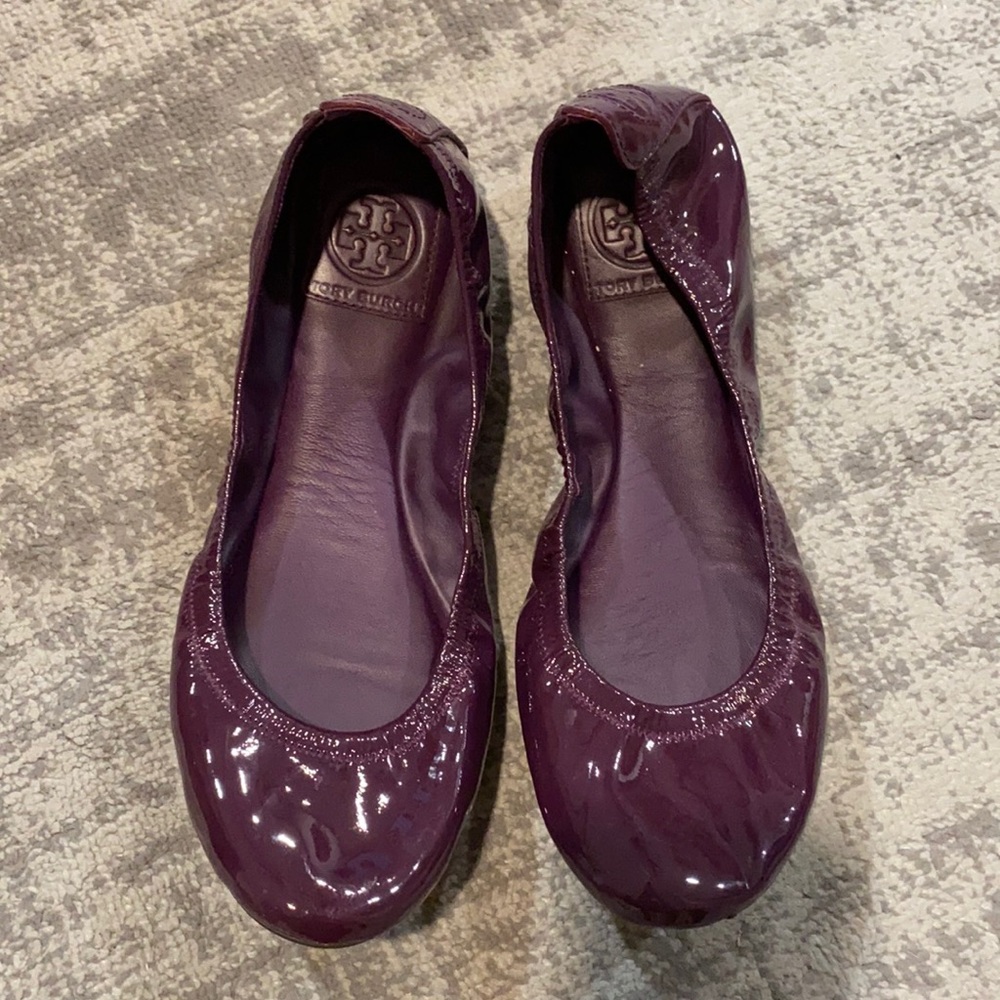 Tory Burch EDDIE PATENT BALLET FLAT